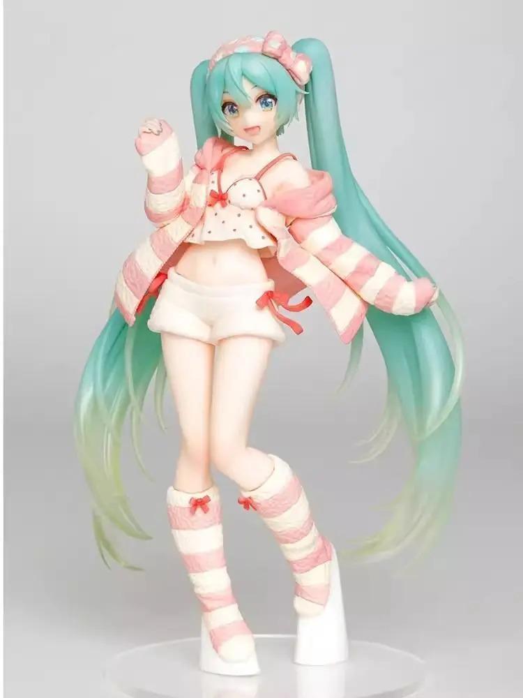 20CM Anime Hatsune Miku Home Clothes Pajamas Dress Up Standing Model Toy Gift For Children Collection PVC Action Figure Boxed