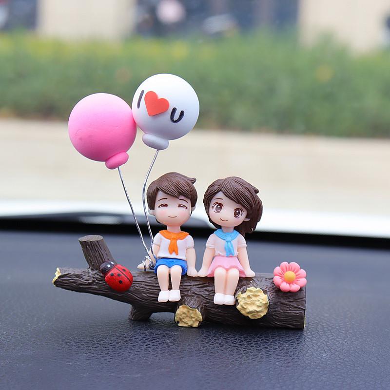 Cute Tree Branch Couple Car Ornament, Center Console Decor with Confession Balloons