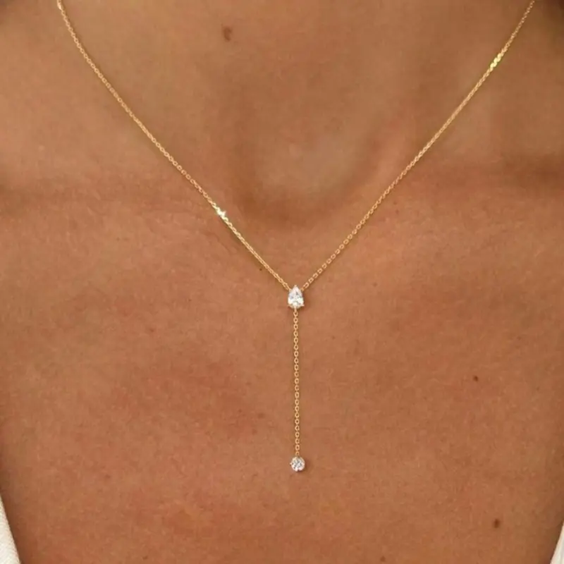 Elegant Water Drop Zircon Pendant Necklace for Women, Chic Chain Design, Perfect for Daily Wear, Versatile and Stylish Jewelry, Dainty Necklace, Fashion Necklace