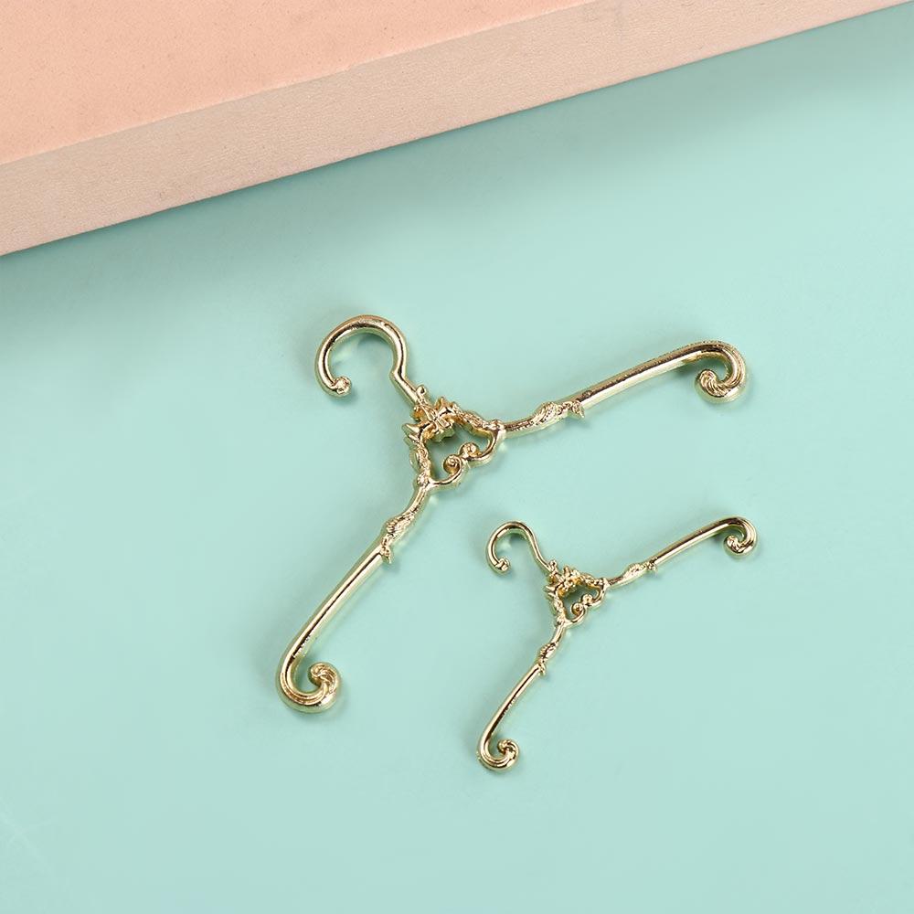 5Pcs Metal Doll Clothes Hanger Windproof Multi Functional Mini Coat Hanger Retro 4/6.5cm Dolls Clothes Rack Ob11 Doll Clothes