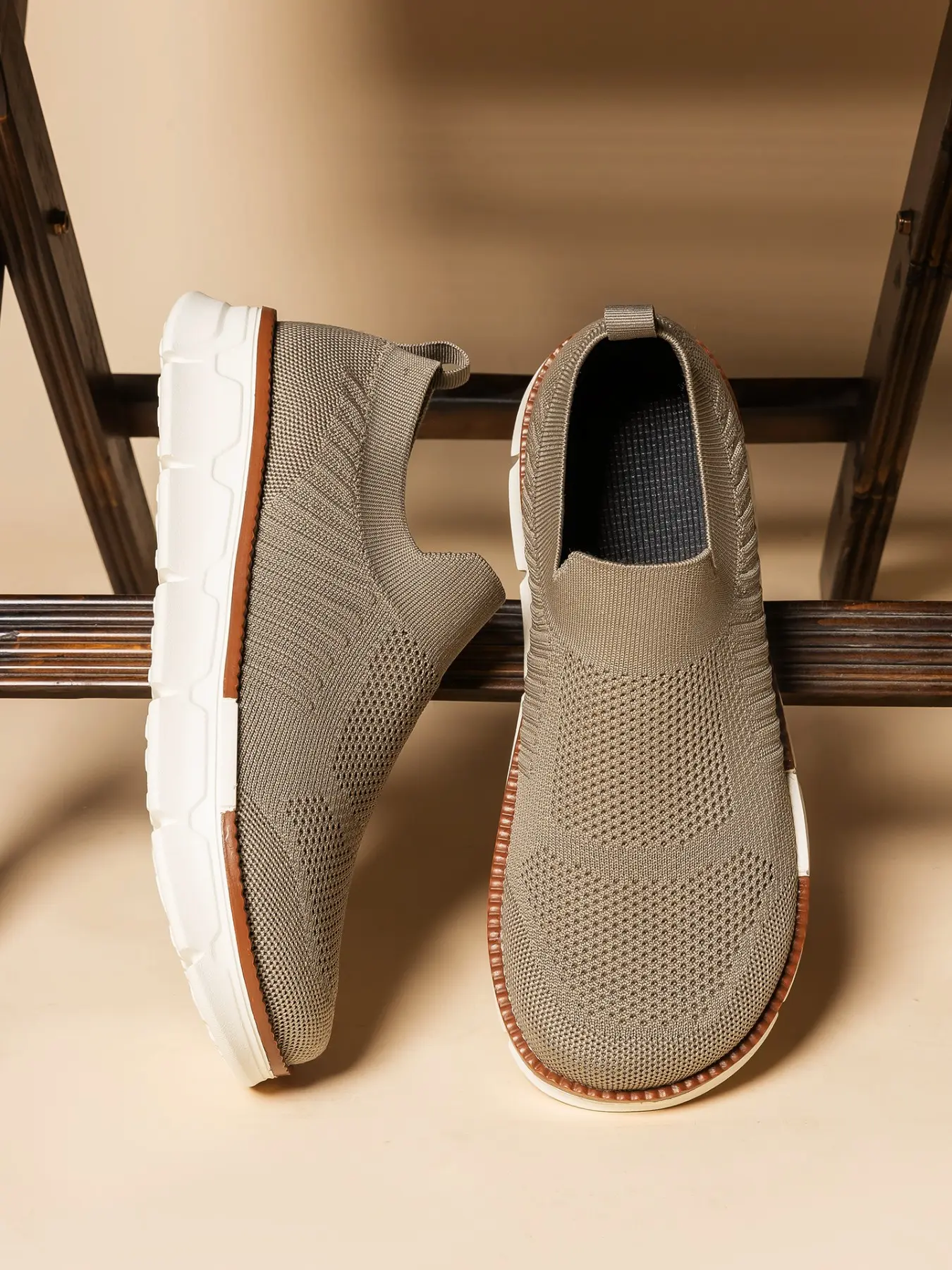 Men's Breathable Knitted Casual Shoes, Anti-Slip Comfortable Sole, Wide Fit Lightweight Slip-On Low Top Walking Running Shoes