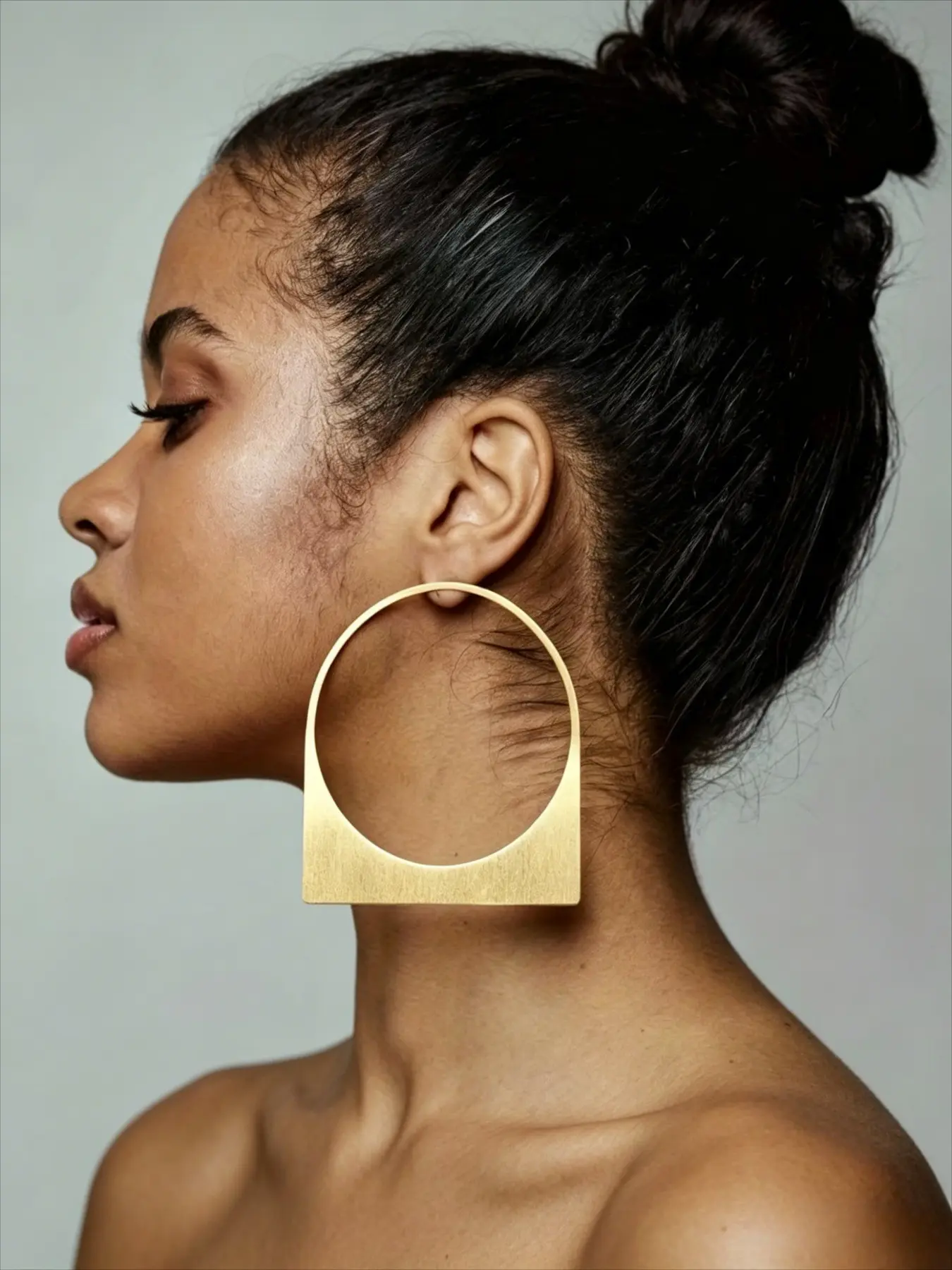 Fashionable Geometric Hollow Out Round Metal Large Earrings for Women, Simple Party Club Personality Versatile Earrings Ear Hoops