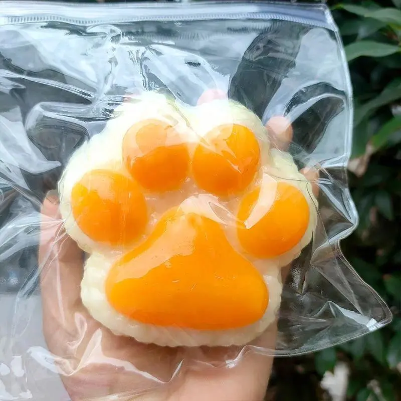 The same rice ball cat's paw pinch music water feeling burst paste cream feeling mud feel high color value decompression toy
