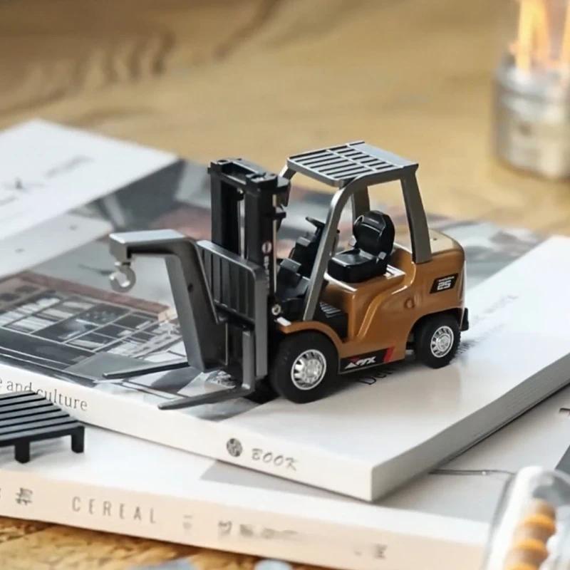 2026 New 1/64 Remote-Controlled Alloy Forklift Engineering Vehicle Tabletop Toys Model Collection Gift For Boys
