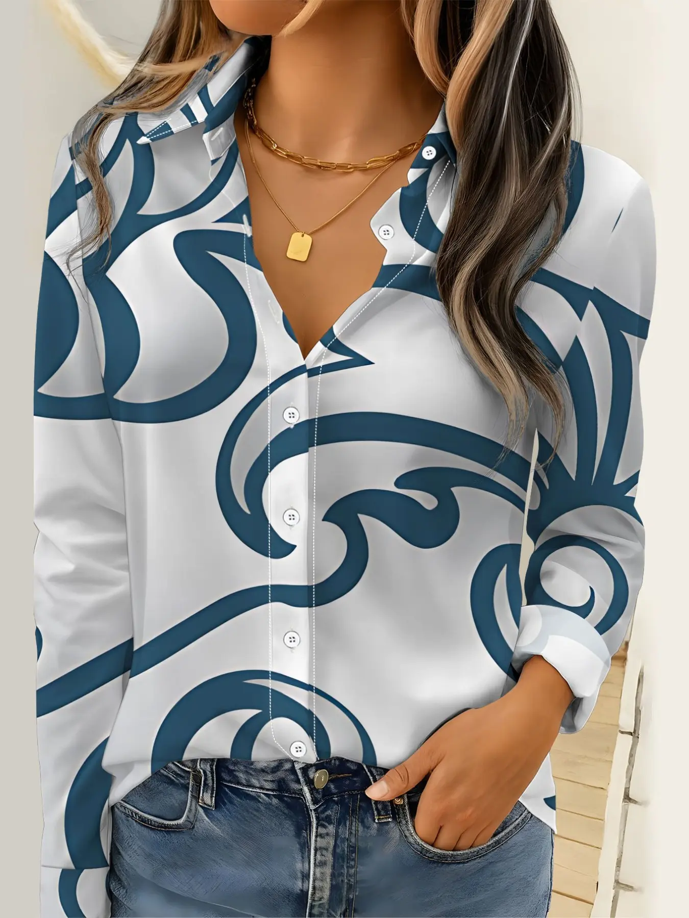 2026 New Women's Luxury Abstract Fluid Curve Collar Shirt, Soft Light Flowing Slimming Office Commute Long Sleeve Top