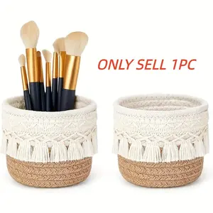 Woven Decorative Versatile Storage Basket with Tassel Detail, 1 Count Lightweight Desktop Organizer for Cosmetics, Pens & More, Home Organizer for Living Room Bedroom