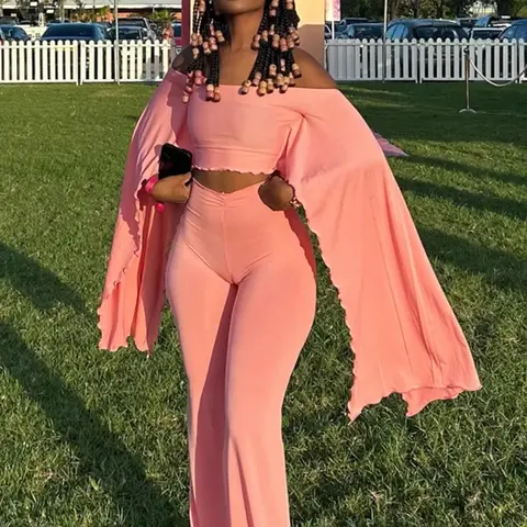Women's Two-Piece Set Plain Off Shoulder Ruffle Long Sleeve Top & High-Waist Flare Pants, Fashionable for Dates and Vacations Fit