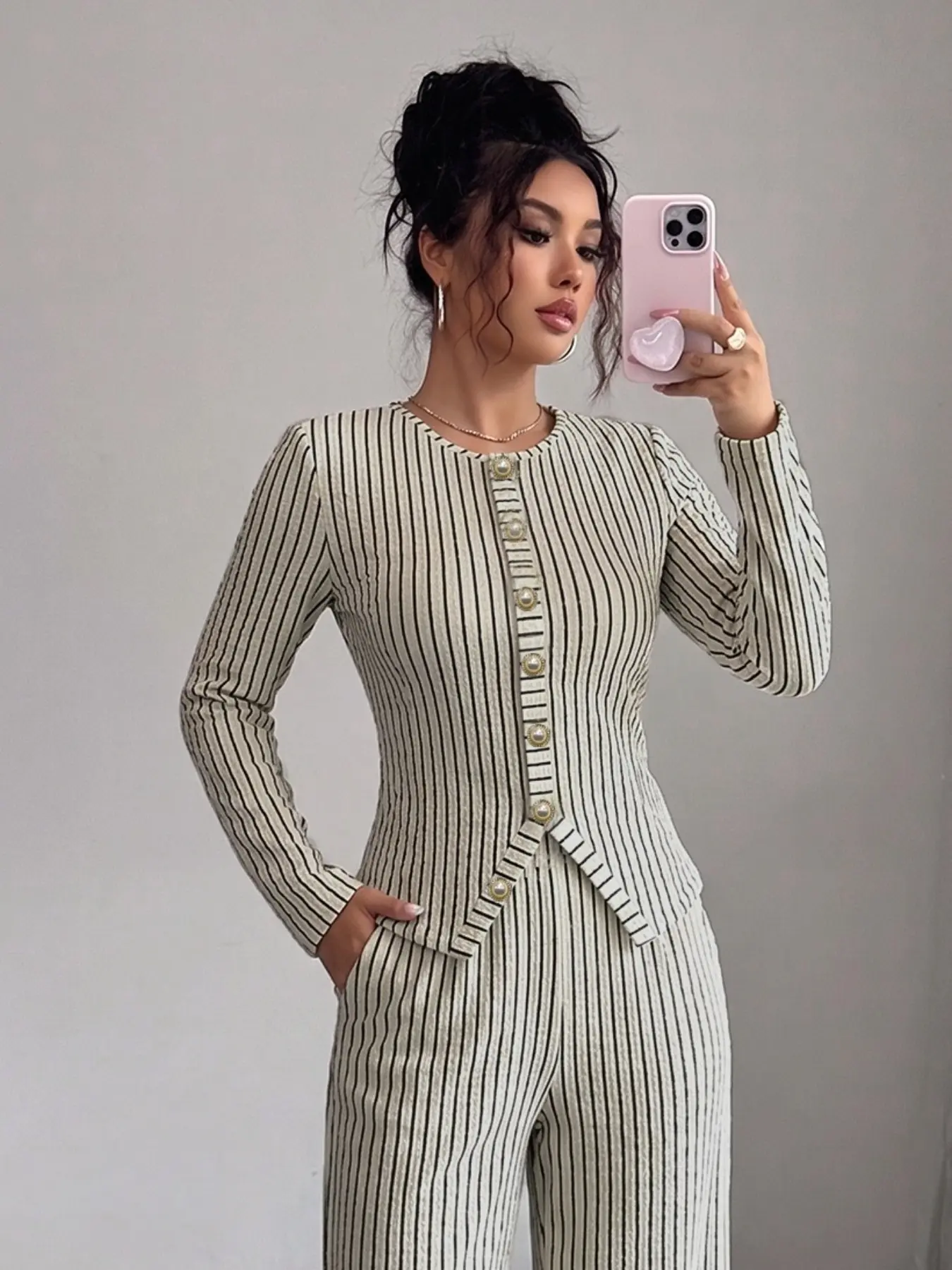 Women's Elegant Striped Round Neck Cardigan Coat, Classic Business Casual Style, Single Button Design, Perfect for Daily Wear and Special Occasions