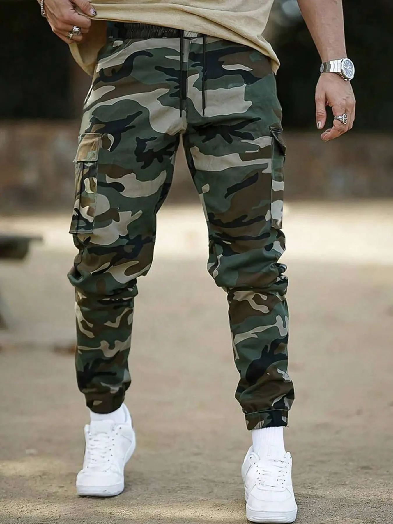 Men's Camouflage Cargo Pants with Multiple Pockets, Adjustable Waistband and Elastic Ankles, Ideal for Hiking and Daily Wear, Casual Pocket Pants