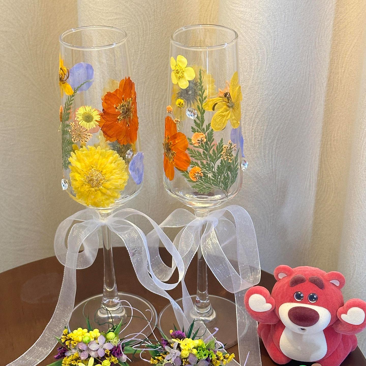 Handmade Dried Flower Resin Champagne Flutes Set of 2, Preserved Flower Wine Glasses, Unique Wedding Gift for Bride & Groom Handmade Dried Flower Resin Champagne Flutes Set of 2, Preserved Flower Wine Glasses, Unique Wedding Gift for Bride & Groom