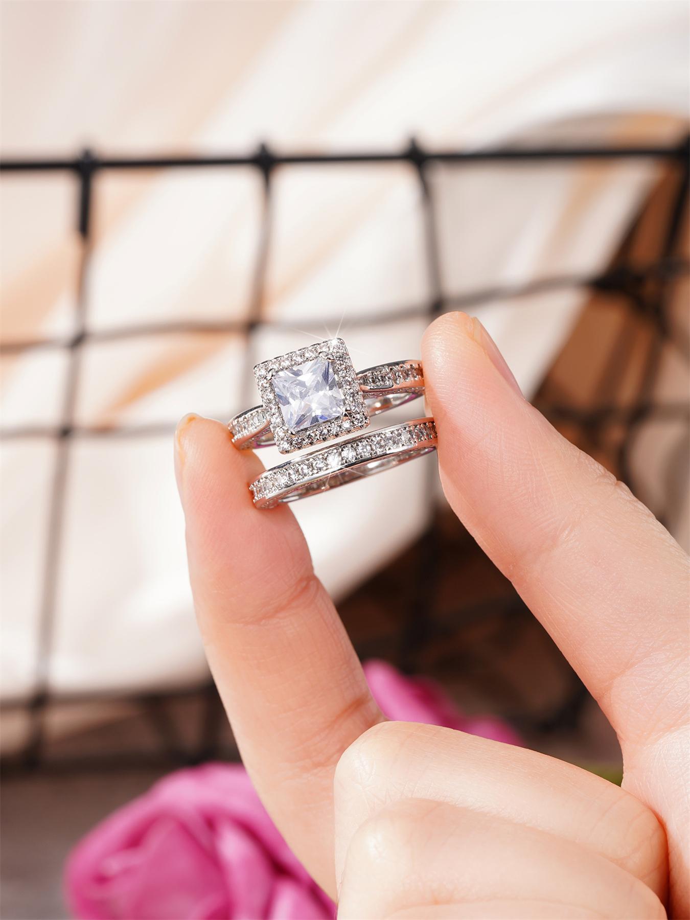 Elegant Rhinestone Decor Rings As Gift for Girlfriend, 2pcs/set Fashion Cluster Ring Bridal Engagement Ring for Wedding Party & Engagement Decor, Iced out Jewelry for Her, Statement Rings