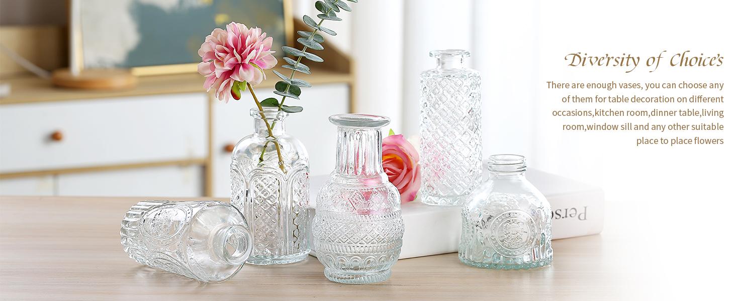 Glass Bud Vases in Bulk Set of 30 Pcs,Small Glass Vases for Flowers as Wedding Centerpieces for Tables,Clear Flower Vases Suitble for Wedding Decorations,Christmas Home Decor (Clear, 30