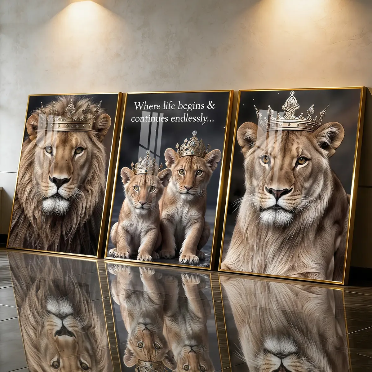 3 Count Aluminum Alloy Frame Canvas， Lion Family With Crowns Fashion Poster， Modern Living Room Decoration， Light Luxury Family Art， Suitable For Bedroom， Corridor And Office Wall Decor， Gift