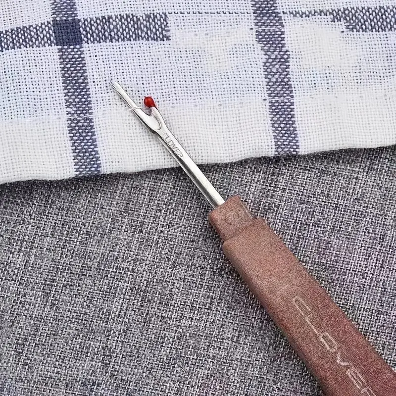 1pc Stitch Removers - Sewing And Knitting Supplies For Clothes Thread Removing Cutting - For Sewers & Knitters - Suitable for DIY Projects & Repairs - Great Gift for Crafters