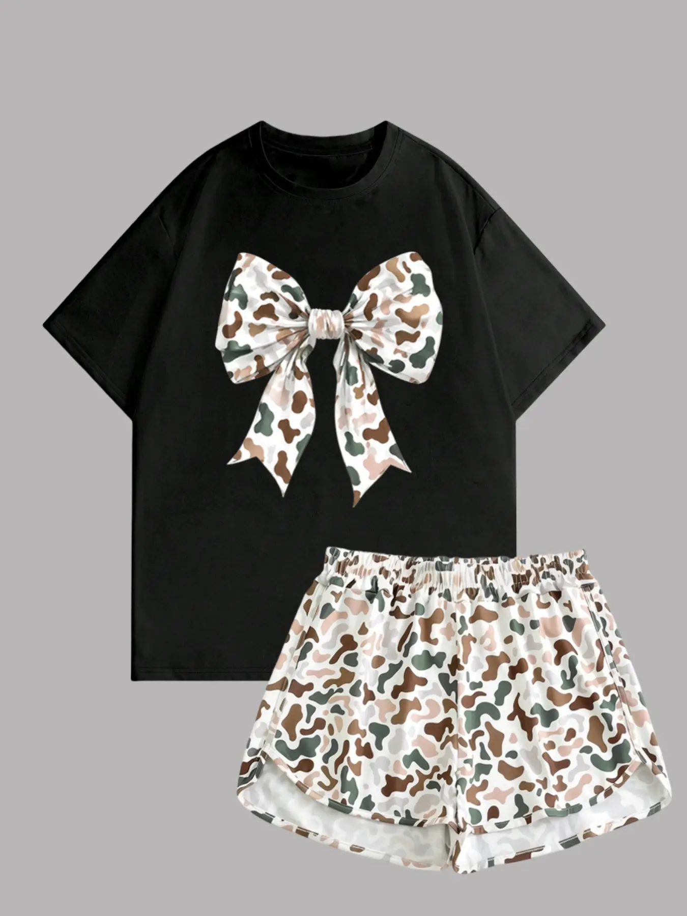 2 pieces, camouflage spotted bow pattern printed solid color round neck T-shirt top+same camouflage spotted elastic waist/waist logo side slit shorts, women's summer daily casual home and outdoor outdoor versatile wear Butterfly