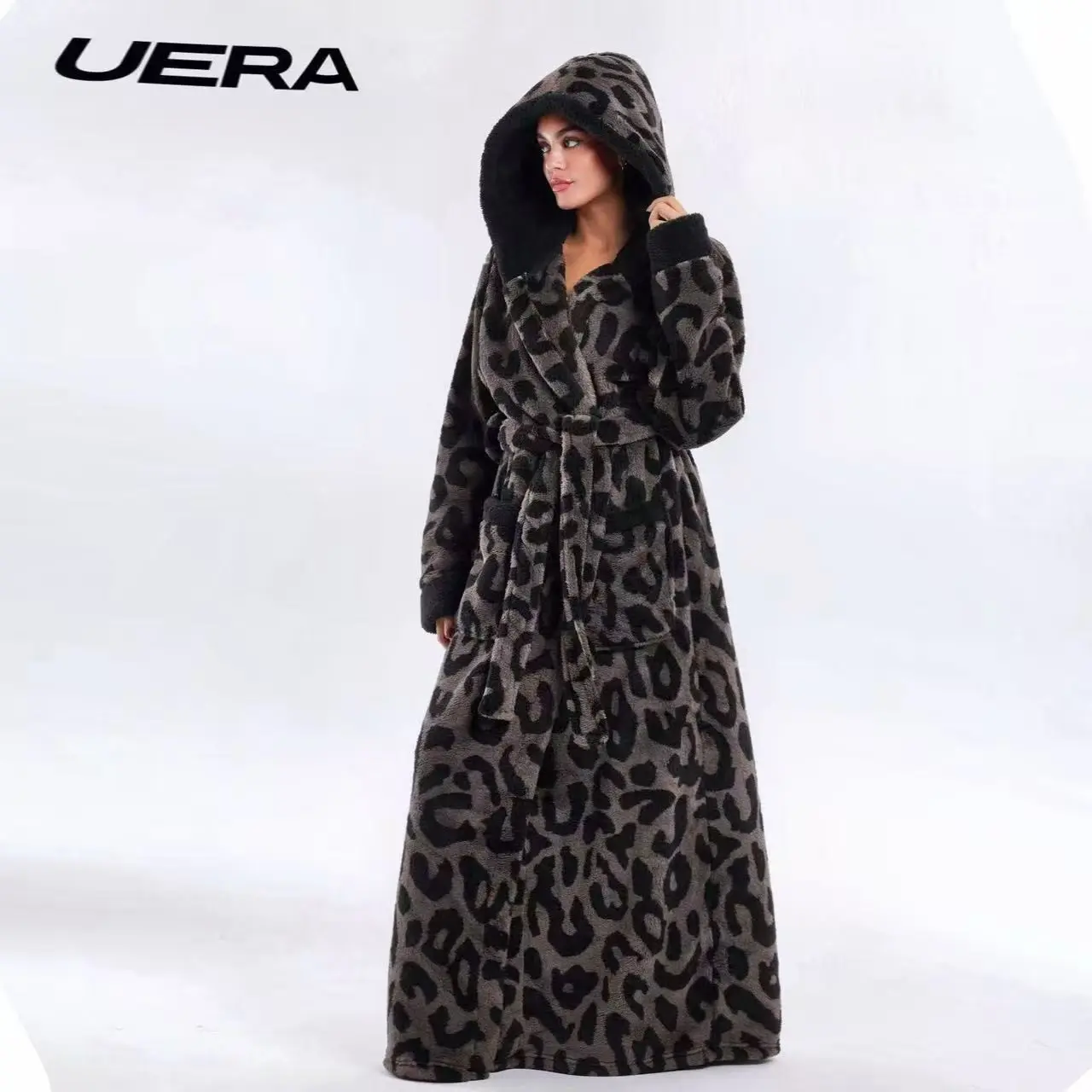 Coral Fleece Leopard Print Long Sleeve Bathrobe, Pocket and Belted Collar, Unisex, Casual, Soft and Comfortable, Couples Essential