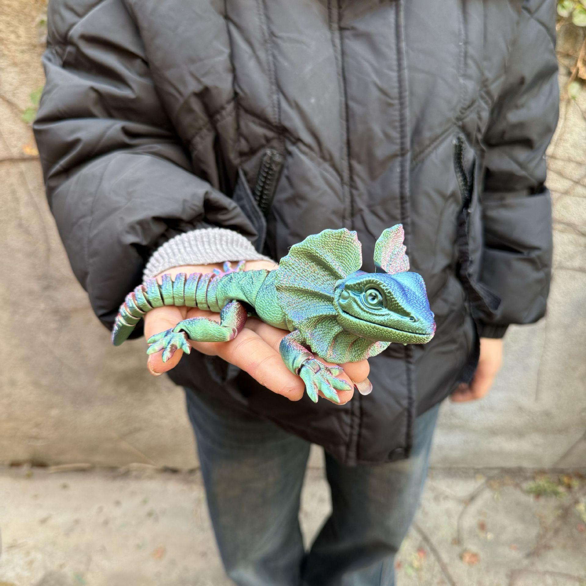 3D Printed Frilled Lizard Toy Articulated Full Body Movable Joints Animal Figurine Birthday Gift