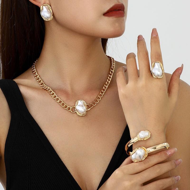 Gold Chunky Chain Baroque Pearl Jewelry Set for Women, Vintage Irregular Pearl Necklace Earrings Set, Elegant Retro Jewelry Gift