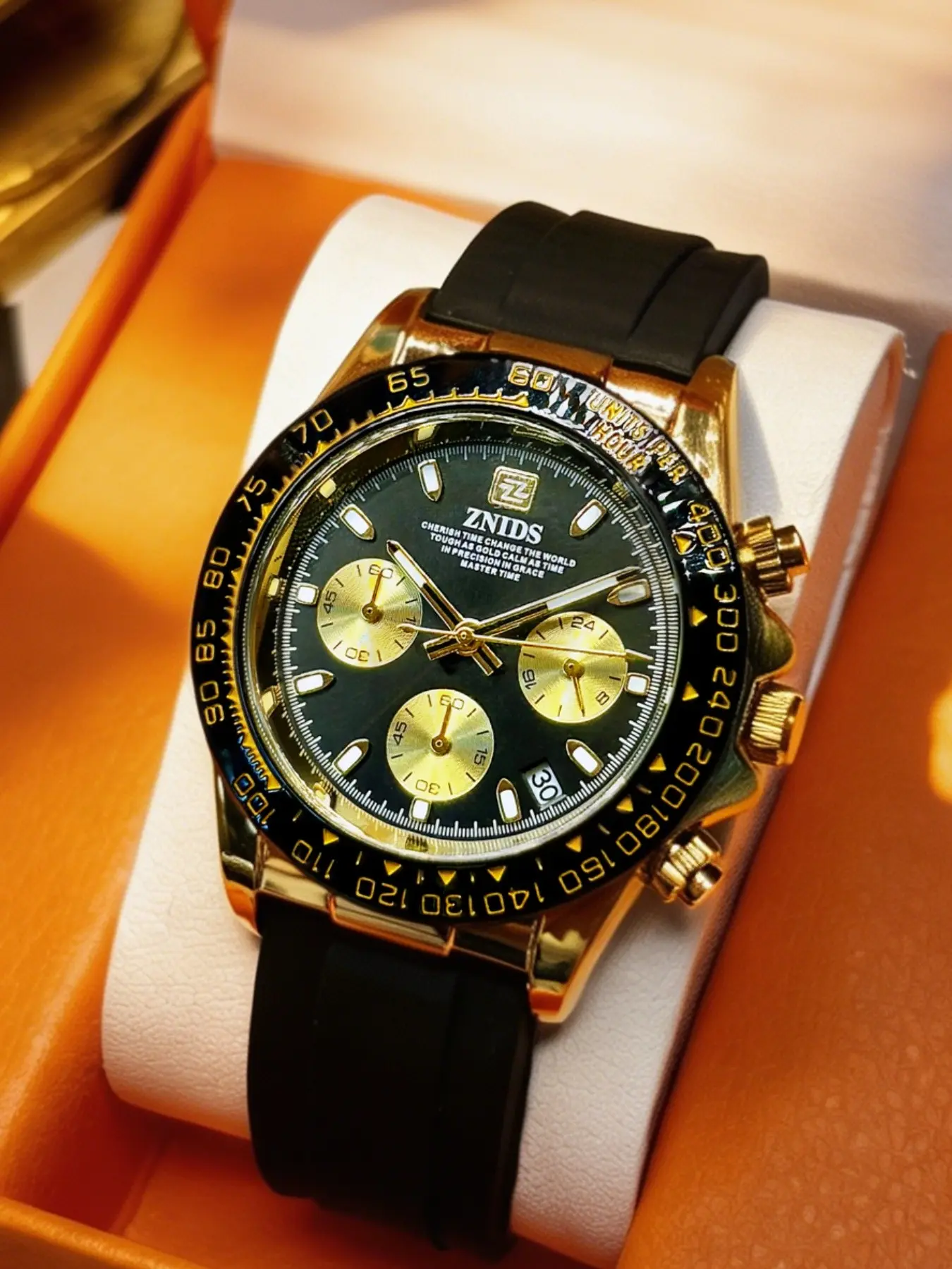 High-End Men's Quartz Watch, Waterproof Night Glow Silicone Strap, Business Casual Multifunctional Calendar Sports Watch, Perfect Gift