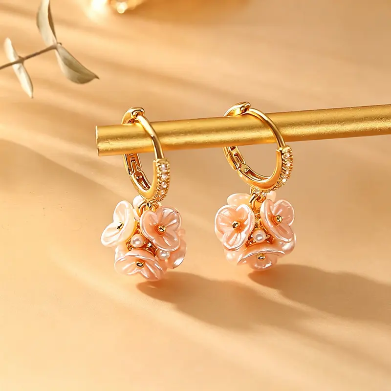 18K Gold Post Genuine Gold Plated French-style Elegant Peach Blossom Pink Shell Earrings Loop Earrings Drop Earrings Ear Clasps Fashion Accessories Jewelry for Woman 18K Gold Post