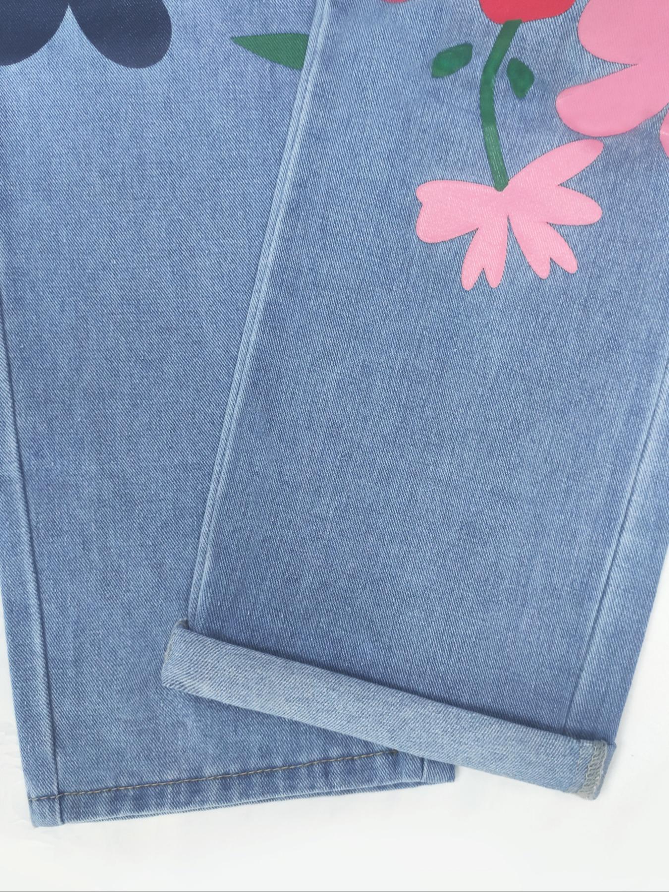 Women's Denim Jumpsuits in Spring, Summer and Autumn, Fit Comfortable and Loose Flower Design with Multiple Pockets, Trendy Street Casual Style, Suitable for Women's Daily Travel, Casual Sleeveless Overalls