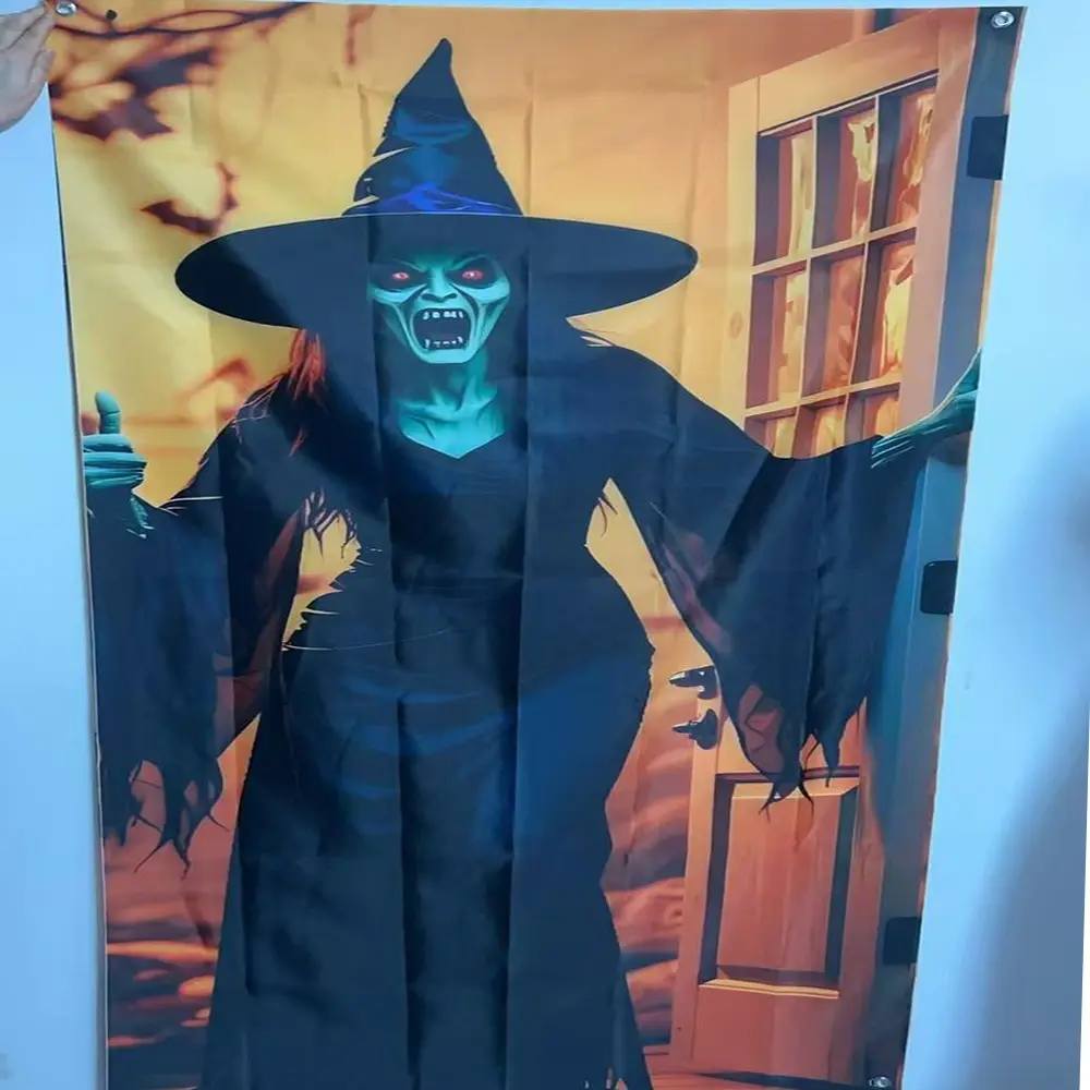2D flat 1pc Halloween horror witch breaking door theme background cloth, green-skinned witch roaring horror holiday decoration wall cloth, Decorative banner, suitable for Halloween parties, haunted house activities, Festive Photo Backdrop