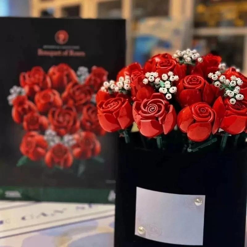 789pcs Pink Rose Bouquet 10374 Building Blocks Sets Red Rose Artificial Flower Bouquet Suitable for Christmas Gifts for Girlfriend Valentine's Day Gifts