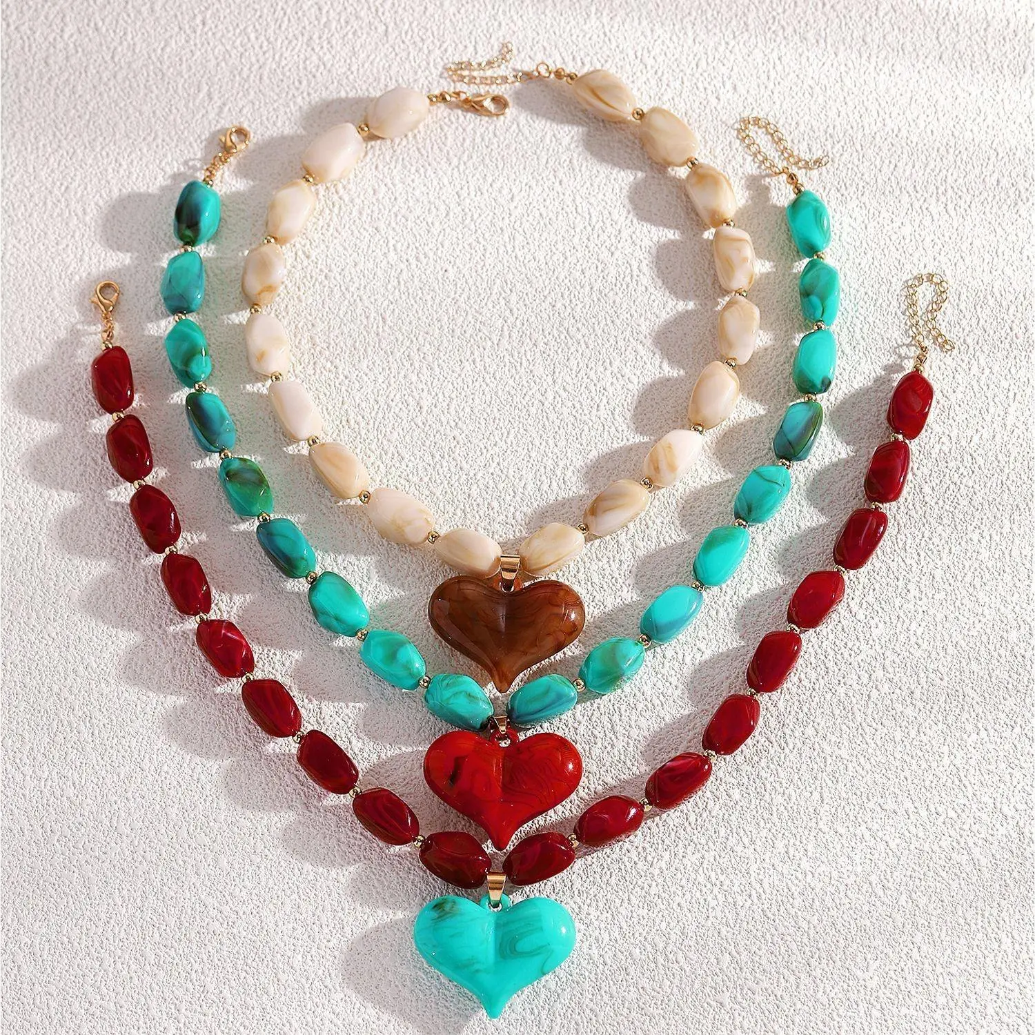 European and American retro exaggerated red love beaded necklace female niche unique personality collarbone chain design feeling neck chain, Party, Womens Gifts, Costume Jewelry Necklace, Daily Versatile Chain