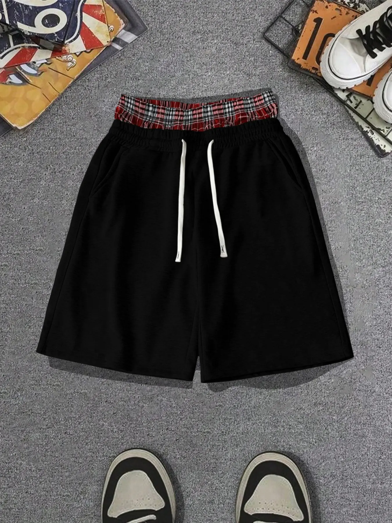Unisex Hip-Hop Style Five-Quarter Shorts, Cool and Versatile, Perfect for Summer, Sports, and Options, Ideal for Shopping and Trendy Outing