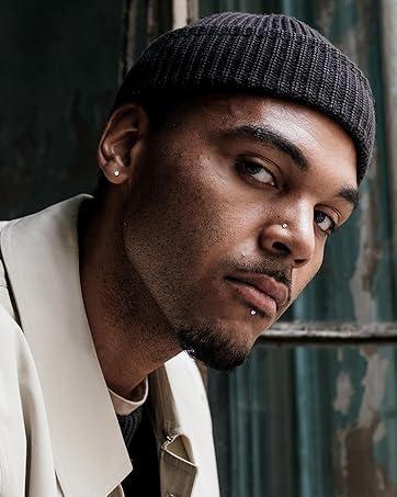 LOLIAS 20G 18G 16G Threadless Nose Studs Rings for Women Men 316L Surgical Steel Push in Flat Back Earrings CZ Lip Labret Nose Rings Studs Cartilage Helix Conch Medusa Nostril Tragus Piercing Jewelry 6mm 8mm 10mm Length