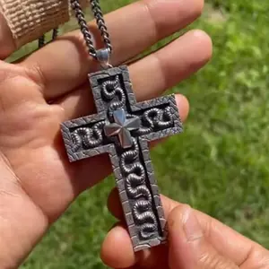 Cross Necklace With Secret Compartment,Necklace With Old Cross Pendant,Gothic Punk Hip Hop Fashion Pendant Necklace Jewelry