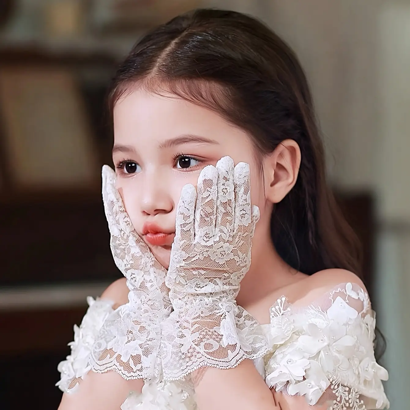 Pair of Girls' White Breathable Bow Lace-End Gloves, Photo Shoot Gloves, Stage Gloves Princesses, Ceremony Dance Flower Girl Birthday Ultra-Stretch Five-Finger Gloves