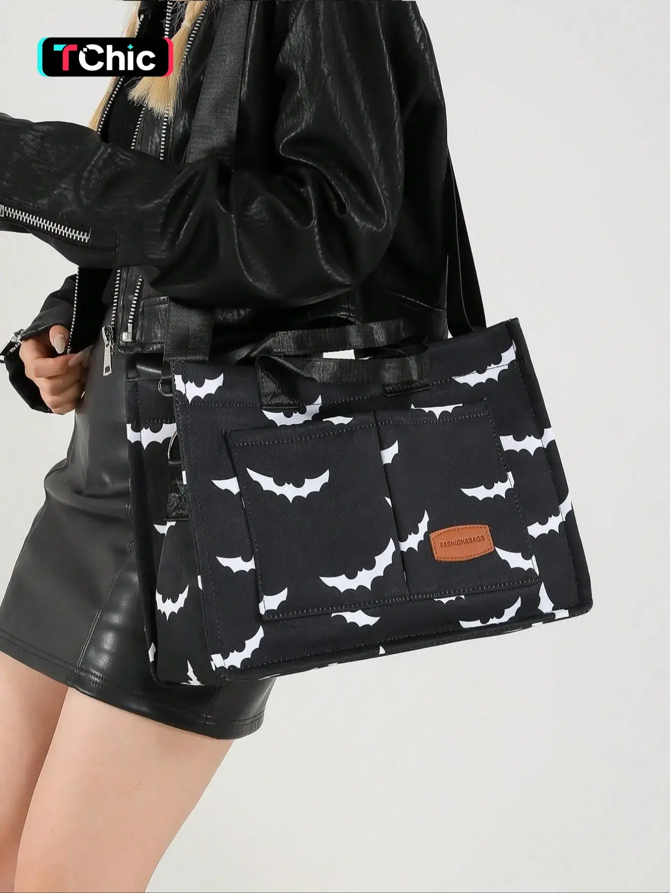 Large capacity bat patterned tote bag, versatile single shoulder totes or crossbody bag, suitable for commuting, stylish and practical design, fashionable patterned bag, for school, business trips, Halloween gift giving