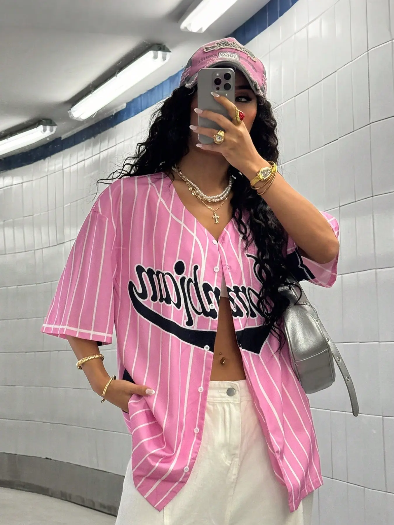 Y2K Retro Vertical Stripe Baseball Jersey, Bombijia Script Graphic Button Down, Oversized Loose Streetwear Shirt for Women, Casual Baseball Jersey