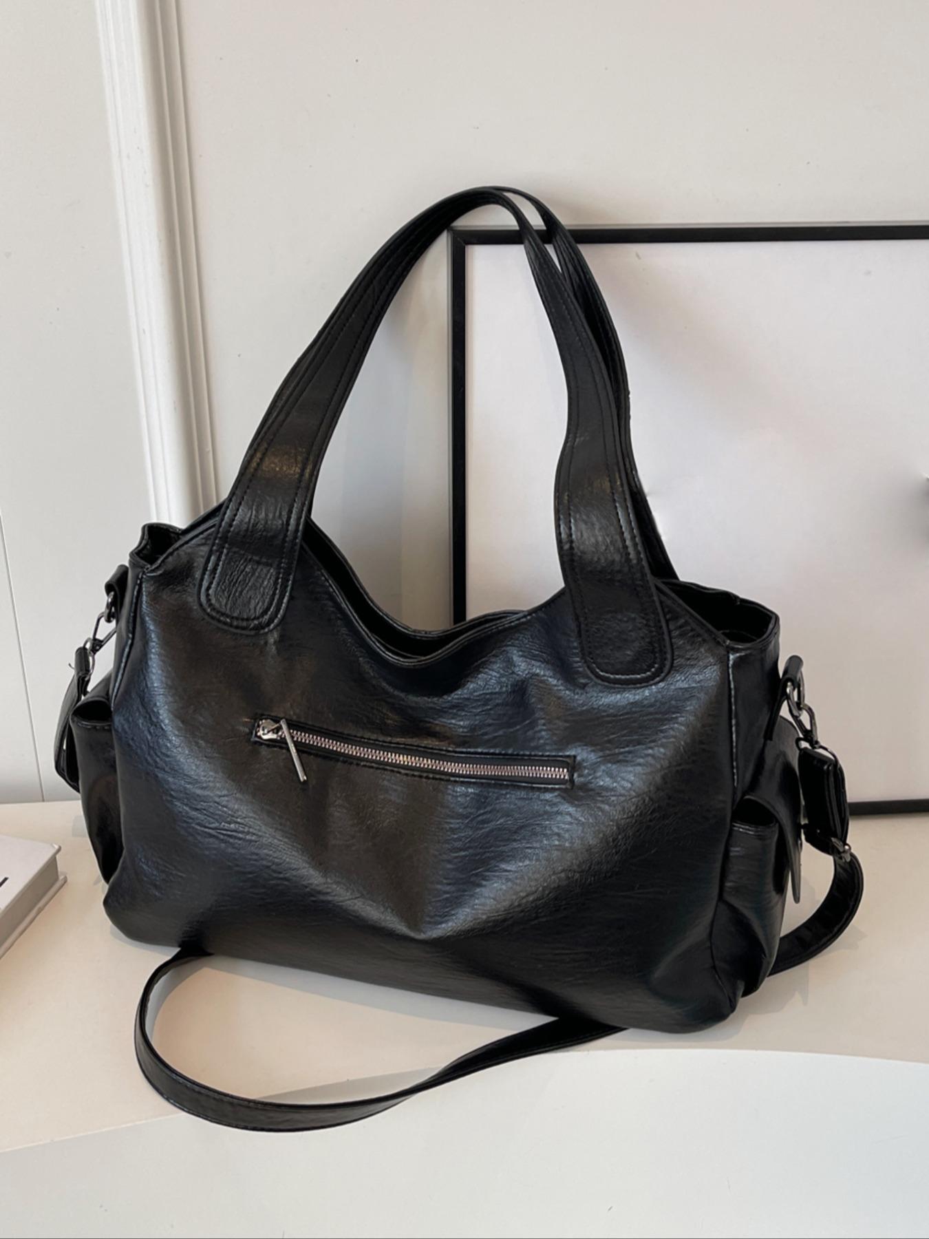 Women's punk style rivet decoration handbag fashionable large capacity shoulder bag, suitable for daily use, casual trendy commuter bag, niche design Halloween shoulder bag，fashionable shopping bag for gifts, Handbag Shoulder Purse