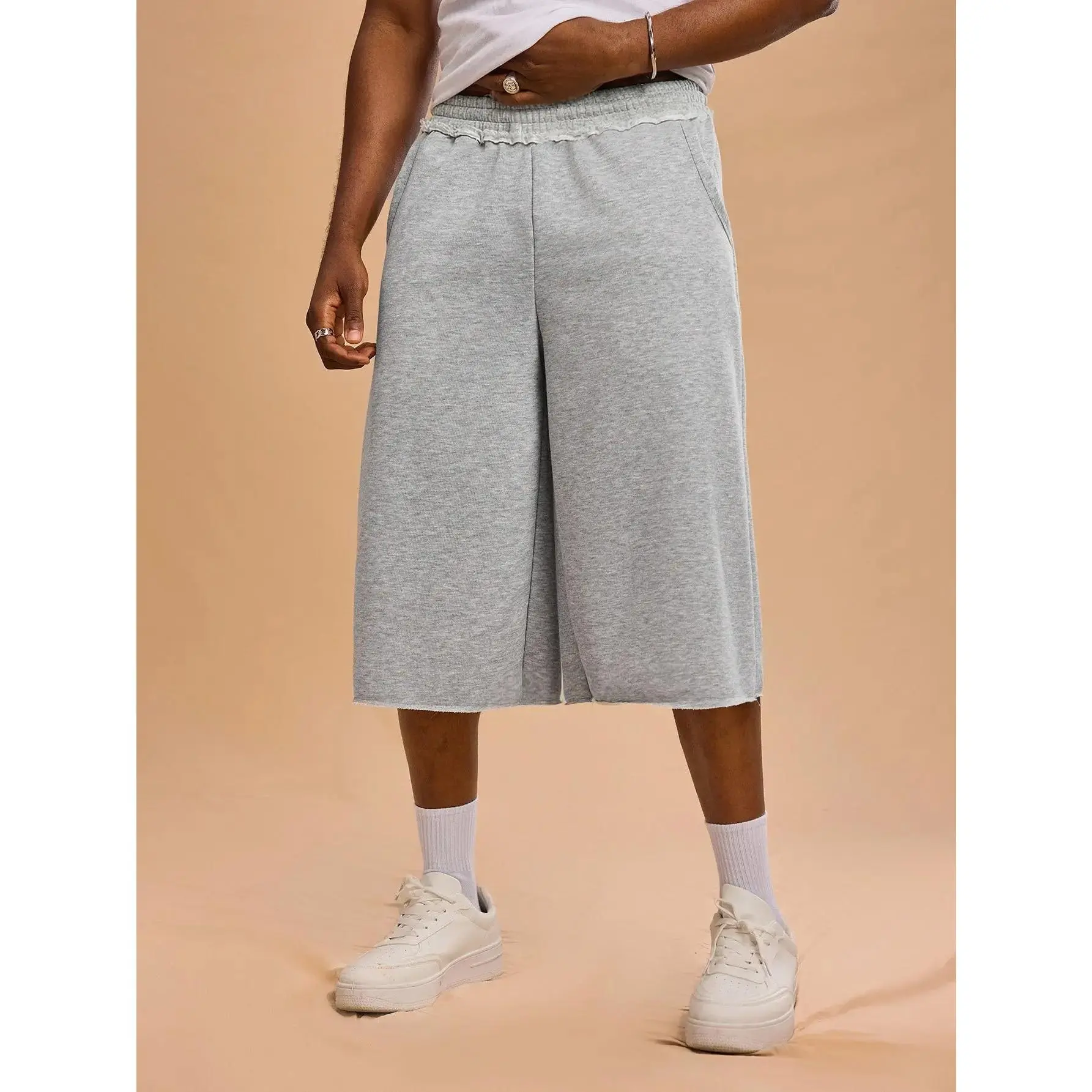 【100% Polyester】Sweat Shorts Hip Hop Solid Below Knee Loose Basketball Athletic Shorts with Pockets