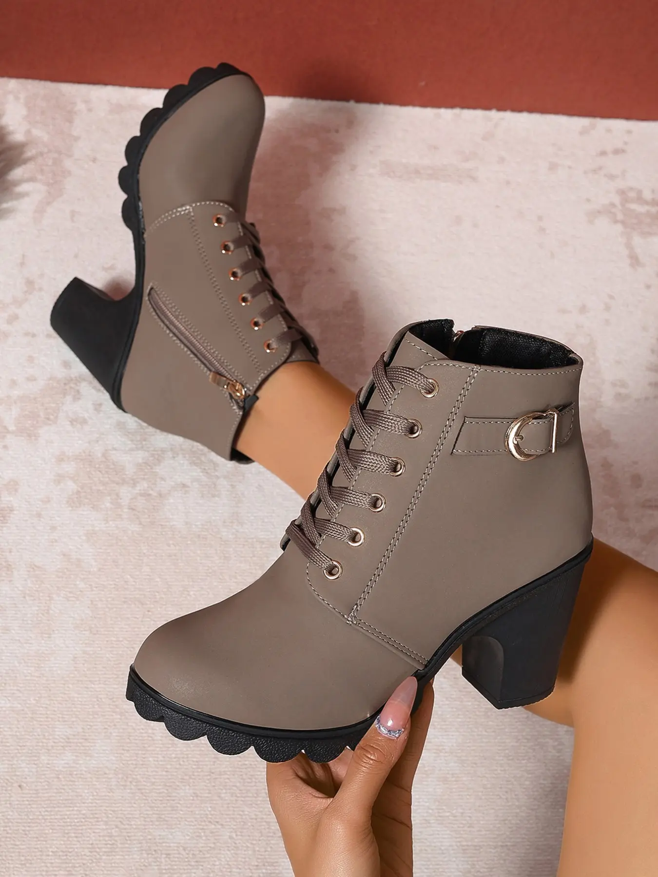 Women's Chunky Heel Buckle Short Boots, Metal Hook Side Zipper Thick Sole Retro High Heeled Ankle Boots, Fashionable Footwear, PU Boots