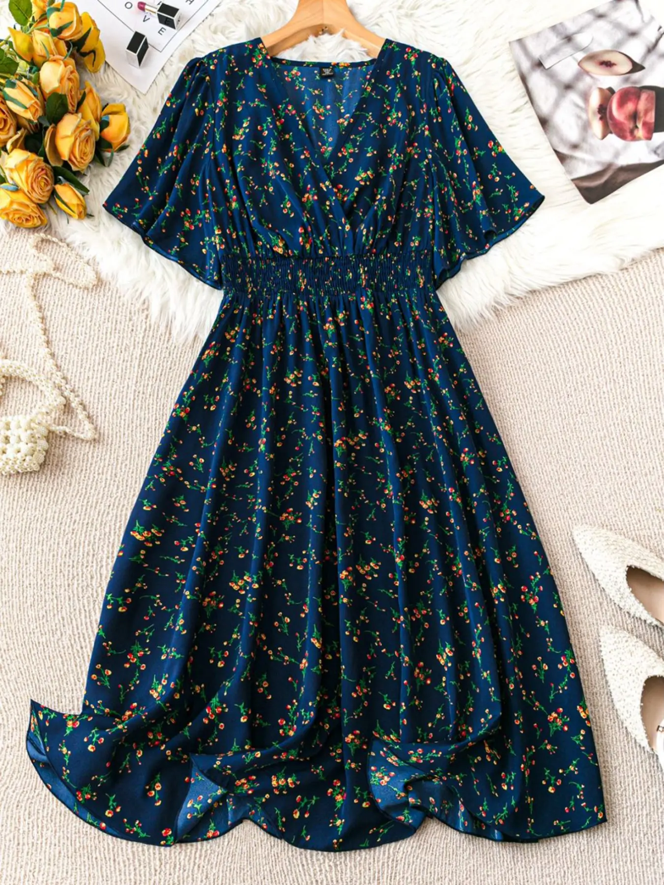 Plus Size V Neck Flutter Sleeve Chiffon Floral Dress, Conceals Belly, Slimming, Soft Style, Perfect for Vacation and Commute