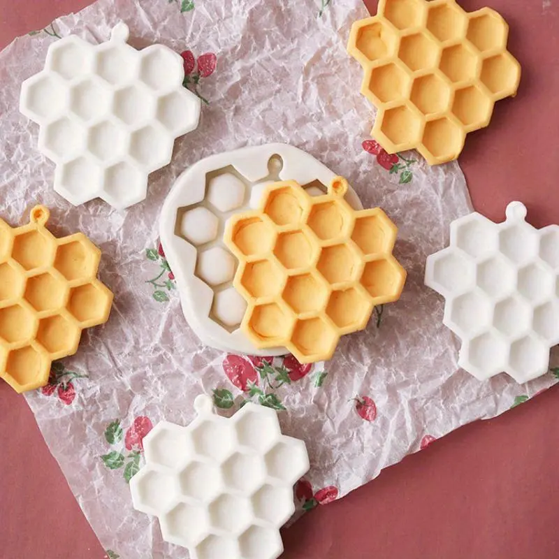 [Honeycomb Cake Mold] 1pc High-Quality Silicone Honeycomb Mold for Cake Decorating - Perfect for Fondant, Biscuits, and Candy - White Hexagonal Honeycomb Design for DIY Baking and Chocolate Making - Kitchen Gadgets and Accessories, Decorative Cake Edges,
