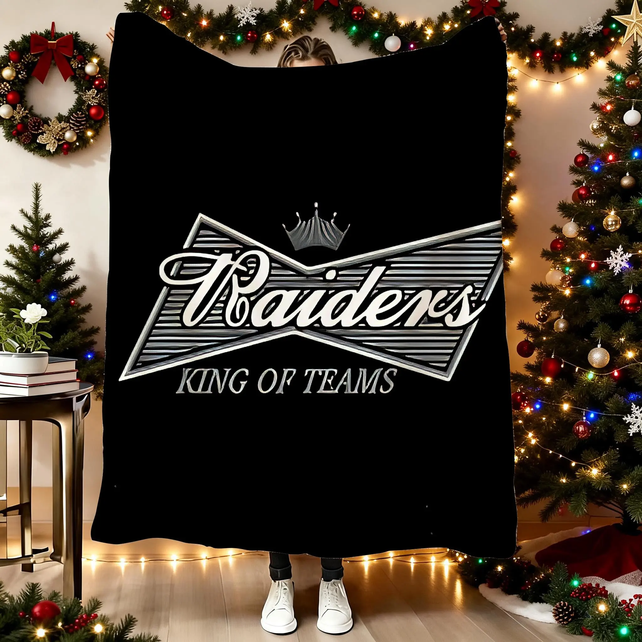 A Raiders Printed Flannel Blanket for Year-round Comfort, Featuring Full-size Digital Printing. Perfect for Sofas, Beds, and Car Naps, It Provides Full Coverage. Ideal for Halloween, Thanksgiving, and New Year's Eve Family Gatherings. A Cozy