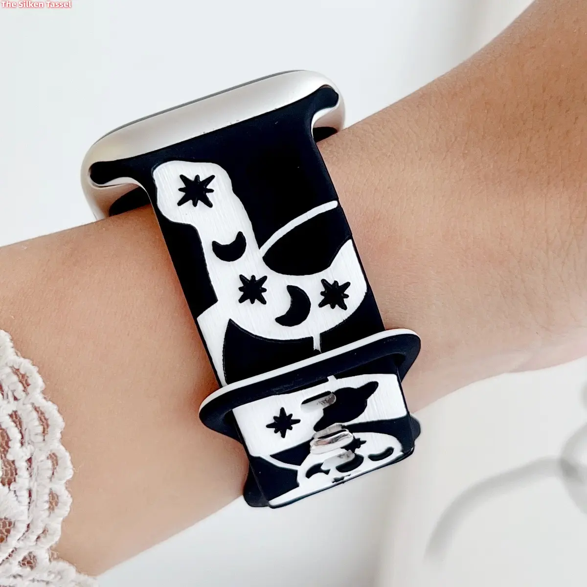 2026 Celestial Snake Print Silicone Watch Band, Moon & Star Gothic Style Replacement Strap, 38–49mm, Breathable & Adjustable, Edgy Aesthetic (Band Only) tiktokshopbacktoschool