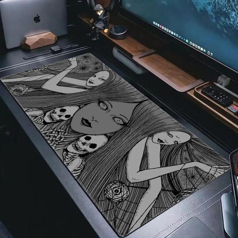 'Black and white Mouse Pad Cute HD branco Desk Pad Extended Gaming Keyboard Mats Large XXL Gamer Collage Horror Anime Mousepad'