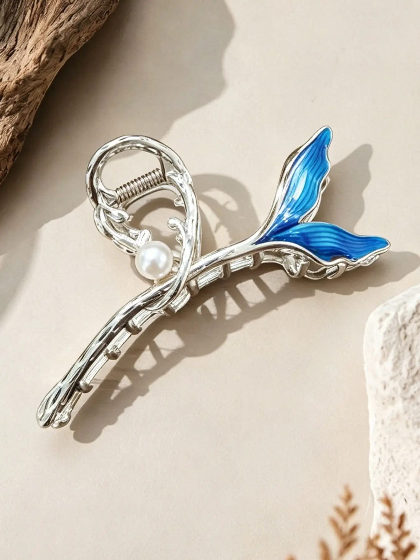 Women's Sweet Elegant Dreamy Blue Glaze Fish Tail Pearl Shark Clip, Beach Vacation Soft Atmosphere Back Hair Large Ponytail Claw Clip