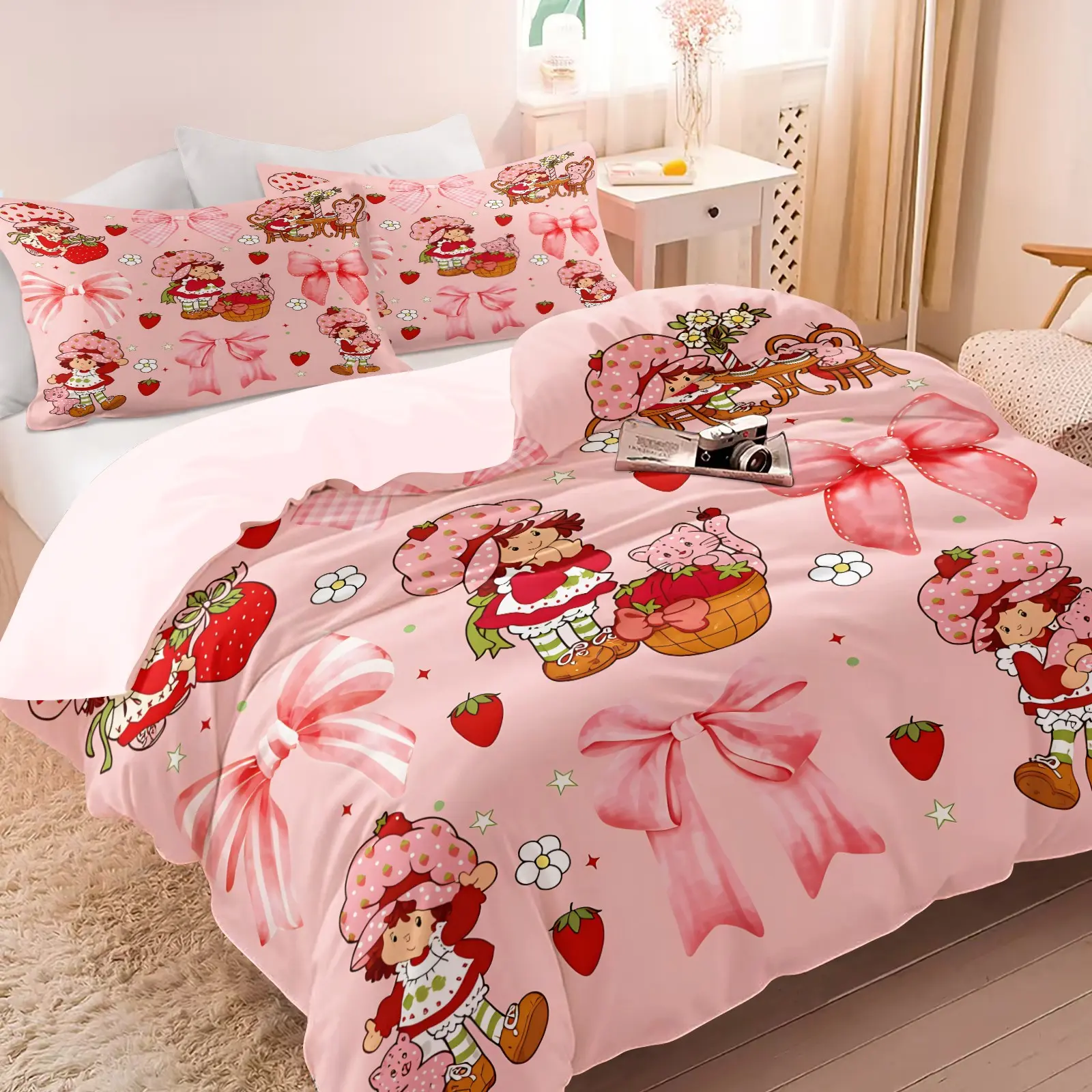 Sweet Strawberry Bow Girl Duvet Cover Set, 1 Duvet Cover + 1/2 Pillowcases, No Filling, Soft Breathable Bedding, Cute Pink Princess Style Bedding Set for Girls Bedroom Decor, Printed Bedding Set