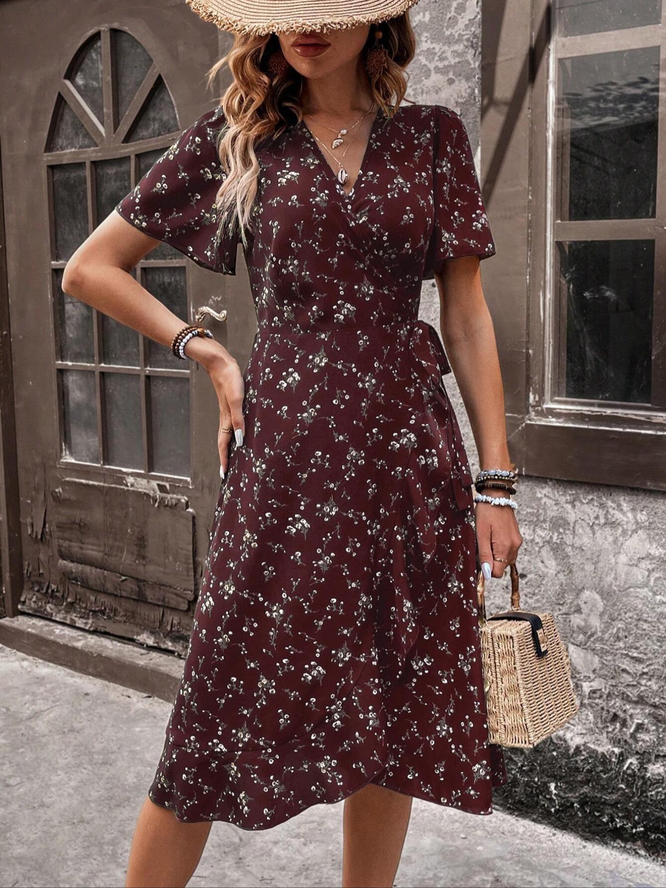 Women's Summer Floral Print Wrap Dress, Side Tie Design, Ruffle Hem, Fitted Midi Dress, Boho Style, Casual Wear, Short Sleeve, Ditsy Floral Pattern