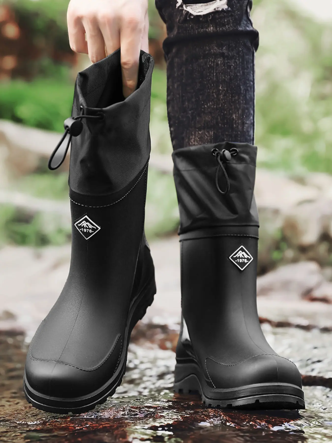 New Men's Mid-Calf Rain Boots, Anti-Slip Durable Height-Boosting Thick Outdoor Fishing Waterproof Trendy Rain Boots