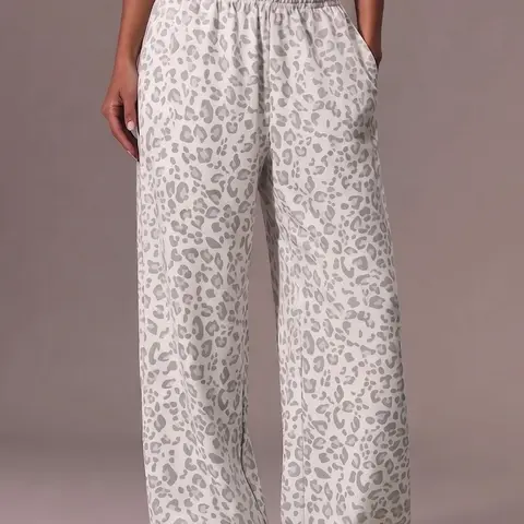 Women Neutral Tone Cheetah Print Relaxed Wide Leg Baggy Joggers White Background Light Gray Leopard Animal Print Elastic Waist Separable Single Pants Bottoms