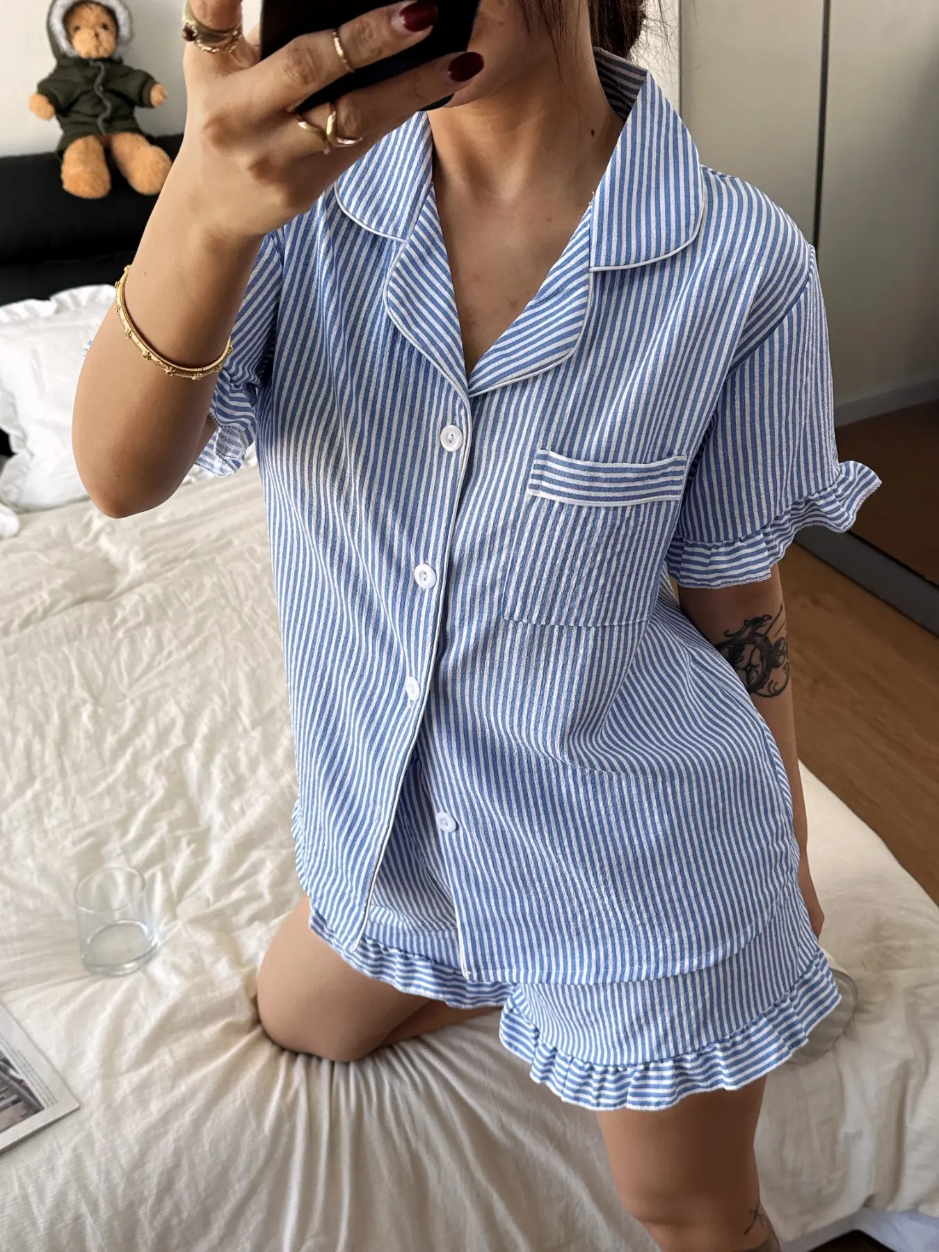 Valentine's Day Women's Sleepwear Set, Soft Striped Blue Print Ruffle Short Sleeve Shorts Pajamas Pjs, Open Front Collar Comfortable Loungewear Sets Homewear Ruffled