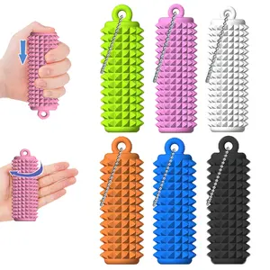 Silent Stress Relief Keychain for Adhd Autism Anxiety, Portable Sensory Tool for Office School Travel, Daily Use, Stress Relieving Accessory, Spiky Sensory, Sensory Fidget Keychain