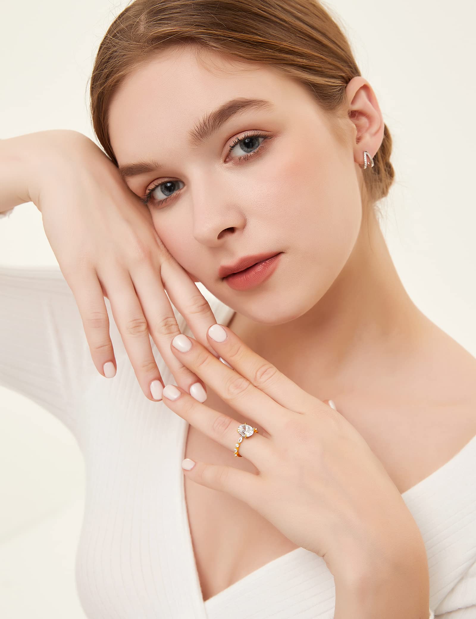 Silver Ring Oval Cut Engagement Solitaire Halo Promise Ring for Women